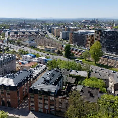 Glowny Cozy By Bookinghost